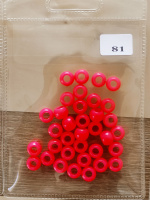 Бусины пластик красные колечки №81